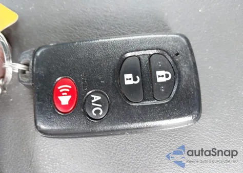 2015 Toyota Prius Plug-In Advanced from USA, damaged, VIN JTDKN3DP2F3070853